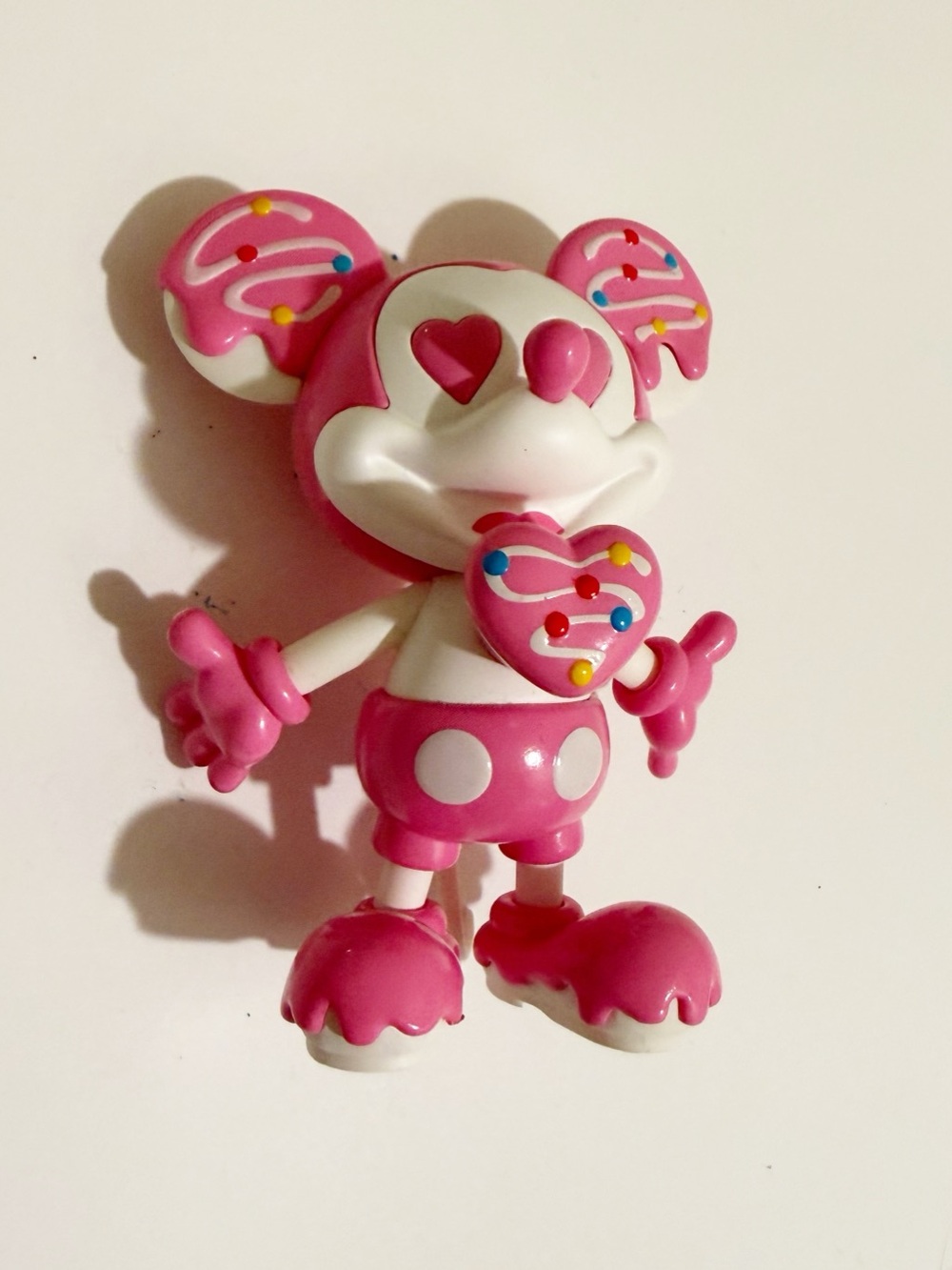 Pop Mart Disney Mickey Pink Heart Figure - Heart Eyes Collectible